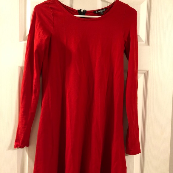 Red Dress - Picture 2 of 2